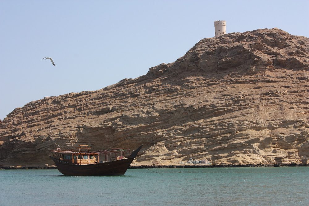 Dhow factory — Sur, dhow (6897185463).jpg
