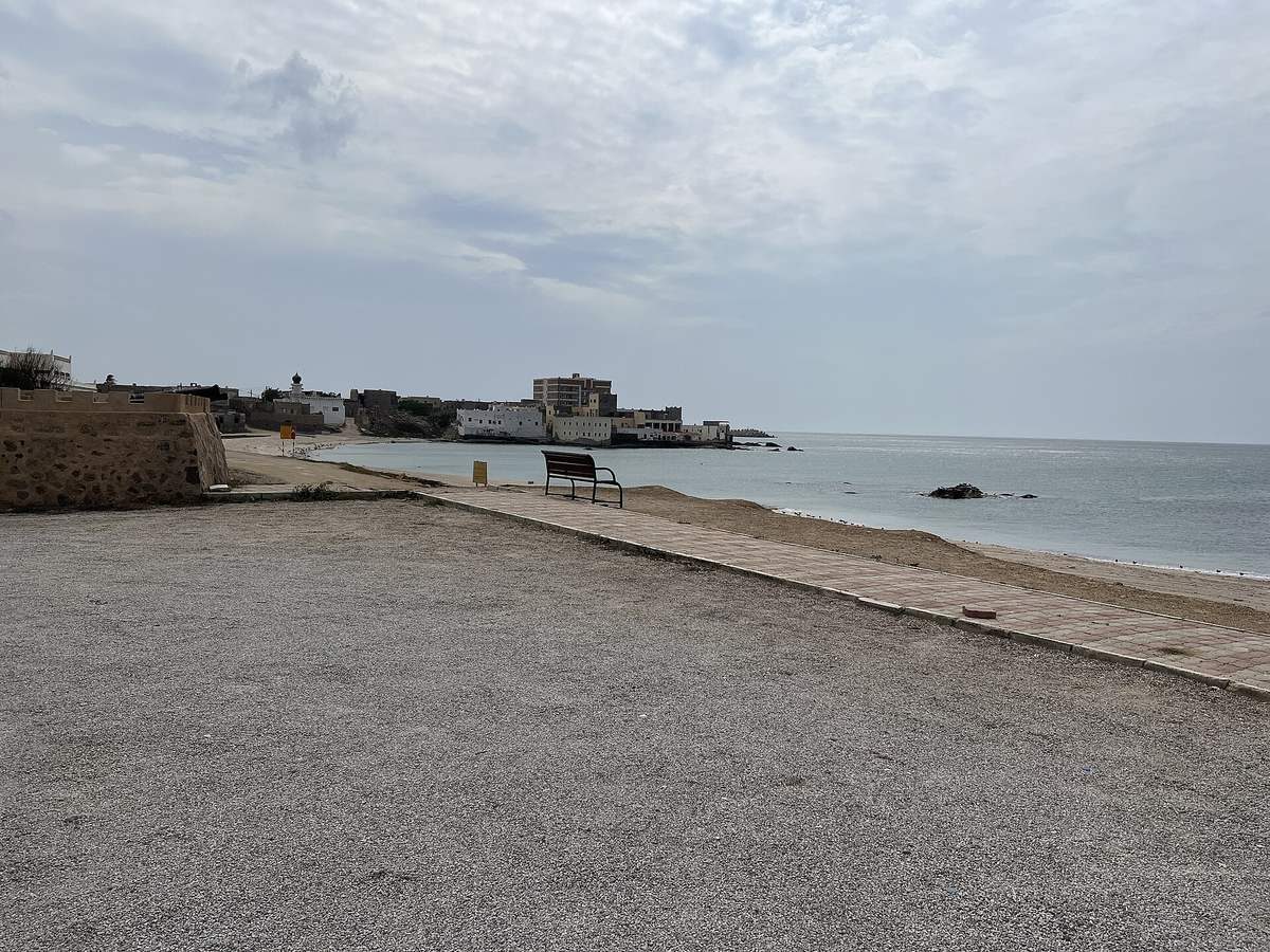 حـصـن مـرباط — Mirbat Shoreline.jpg