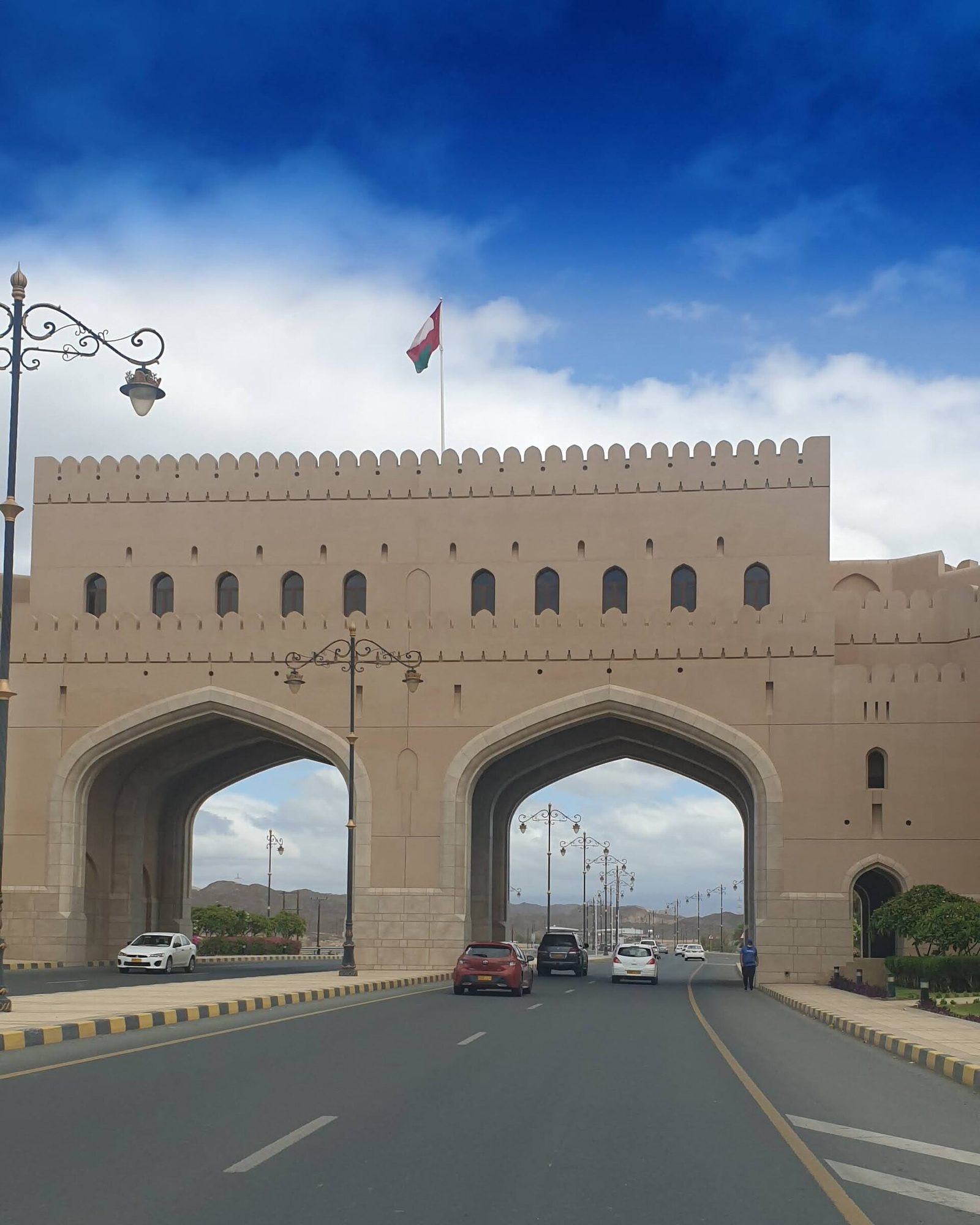 Nizwa Gate — Grand Nizwa Gate.jpg
