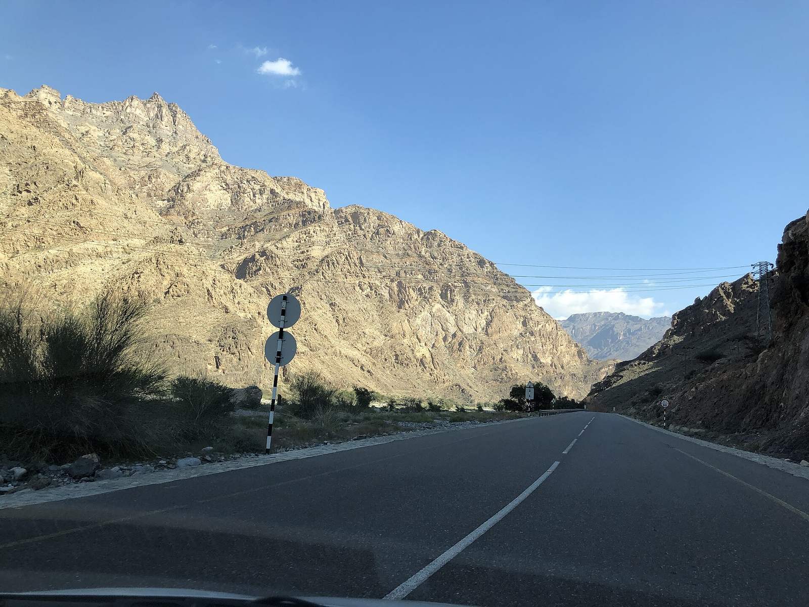 وادي بني خروص — Wadi Bani Kharous 01.jpg