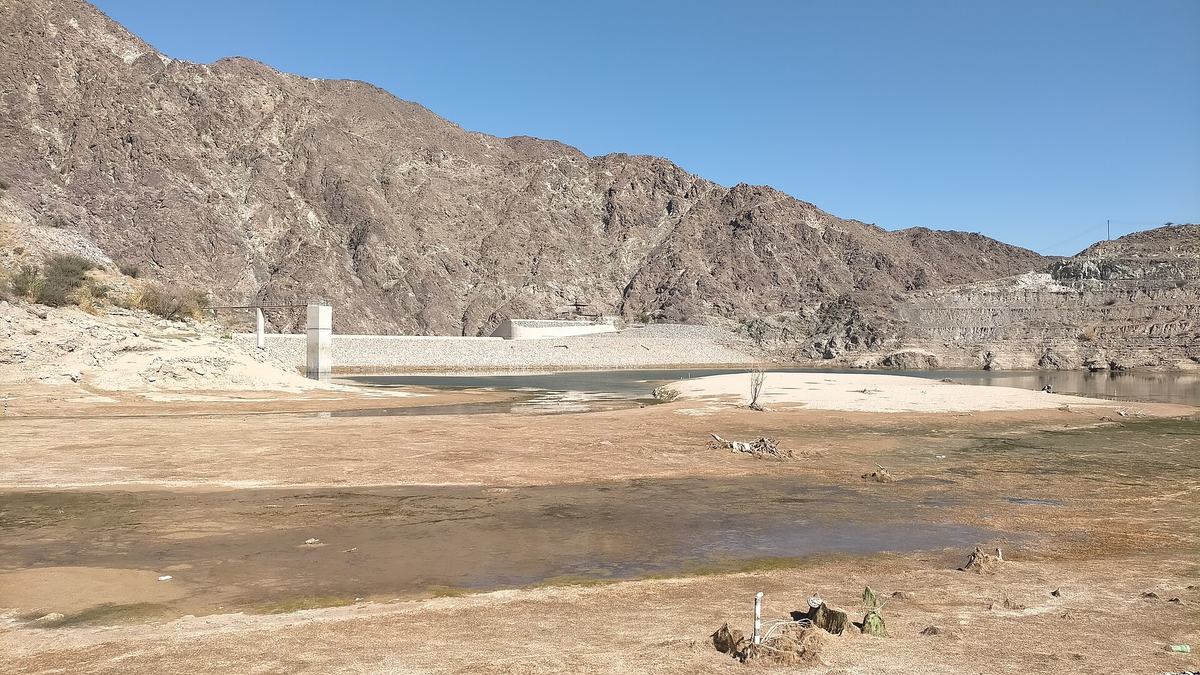 Wadi Madha Picnic Point — Wadi Madha in As Saruj Dam.jpg