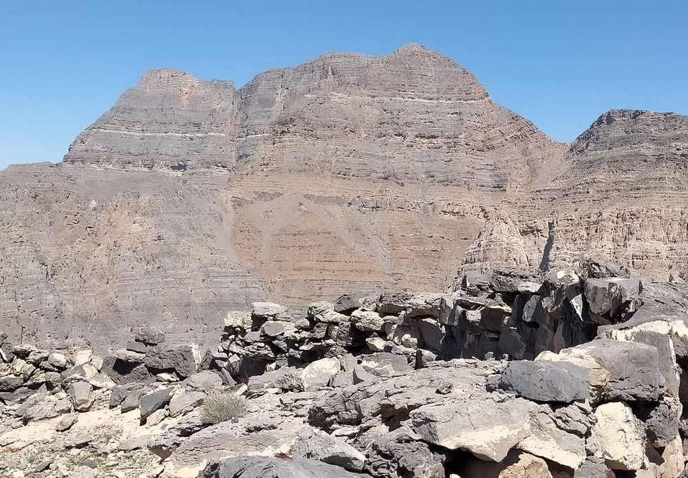 وادي كداعة — Southern slope of Jabal Qada'ah.jpg